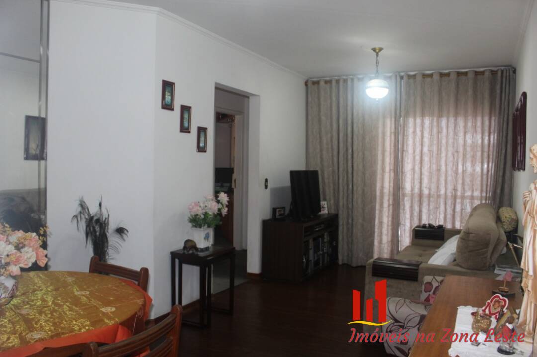 Apartamento à venda com 4 quartos, 75m² - Foto 2