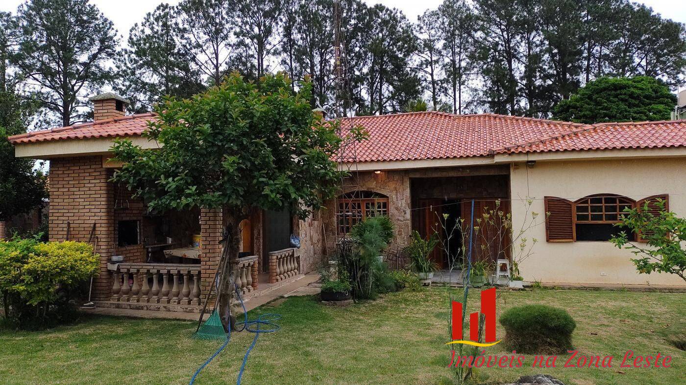 Fazenda à venda com 4 quartos, 420m² - Foto 1