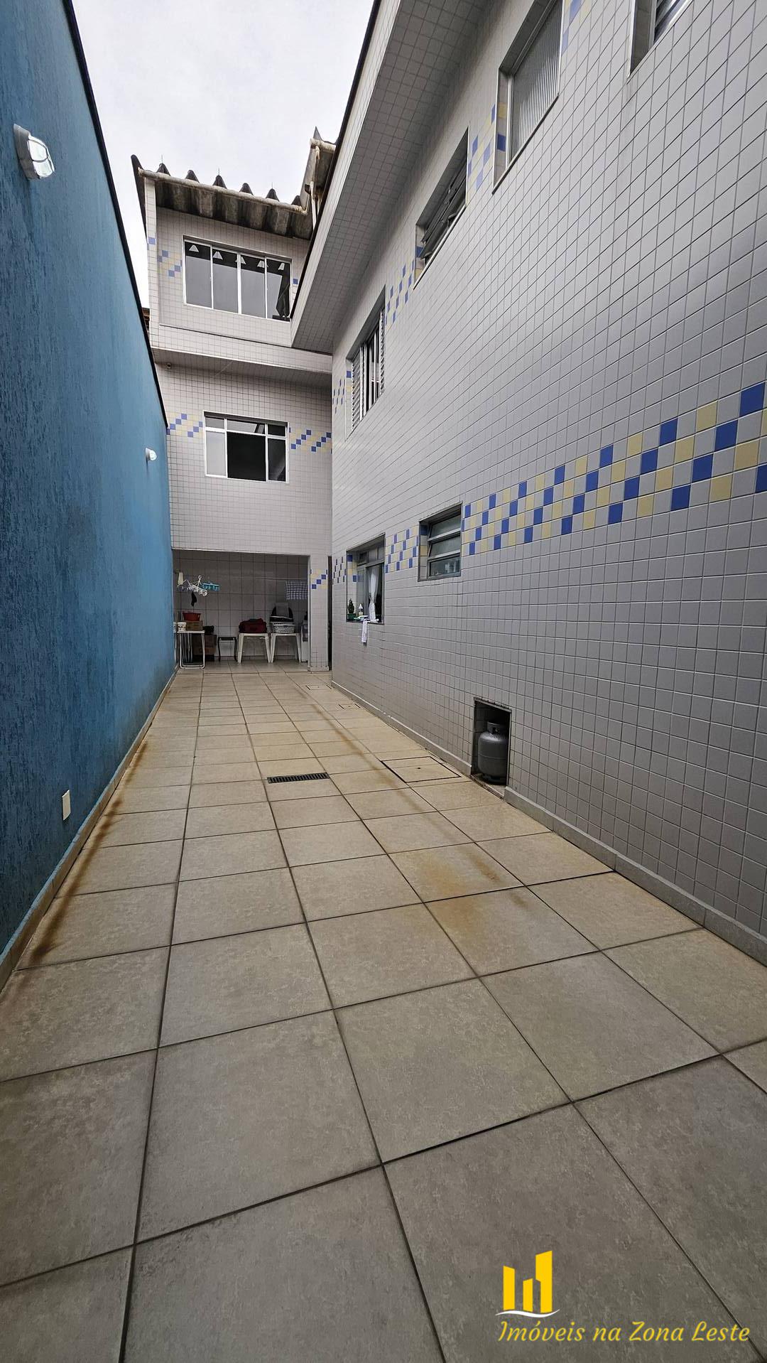 Sobrado à venda com 3 quartos, 260m² - Foto 27